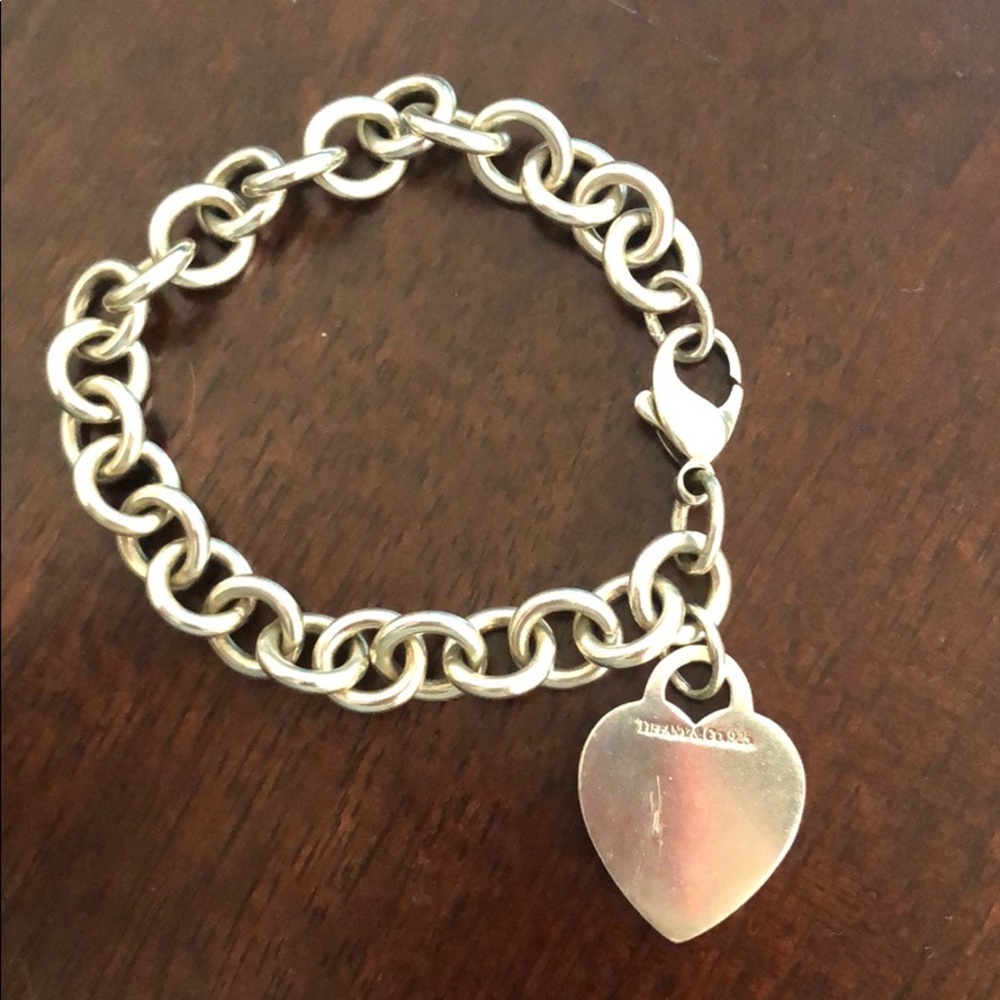 Tiffany & Co. 925 Return to Tiffany Bracelet. Been polished at Tiffany’s& Co.